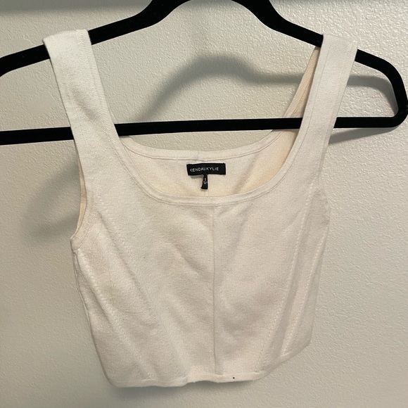 Kendall & Kylie Cream tank top - Picture 1 of 2
